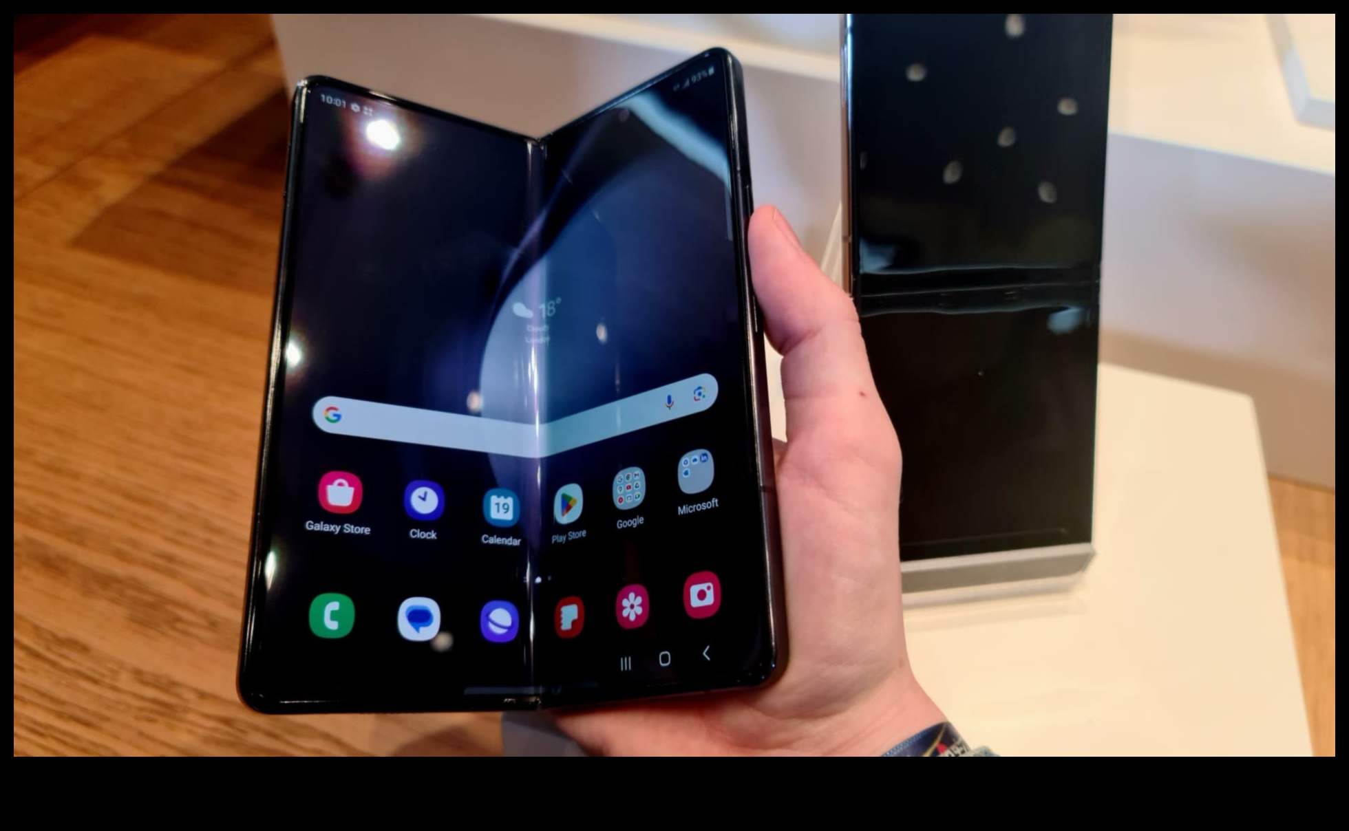 Τηλέφωνο που ξεχωρίζει 5 συσκευές με δυνατότητες που θα σας κάνουν να λάβετε υπόψη σας 2 Τηλέφωνο που ξεχωρίζει: Συσκευές με μοναδικά χαρακτηριστικά που τις ξεχωρίζουν