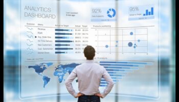 Ανεβάστε και αναλύστε: Στρατηγικές για δυναμικά επιχειρηματικά Analytics